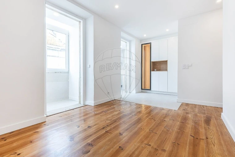 Apartamento T2 para Venda em São Vicente Foto 2