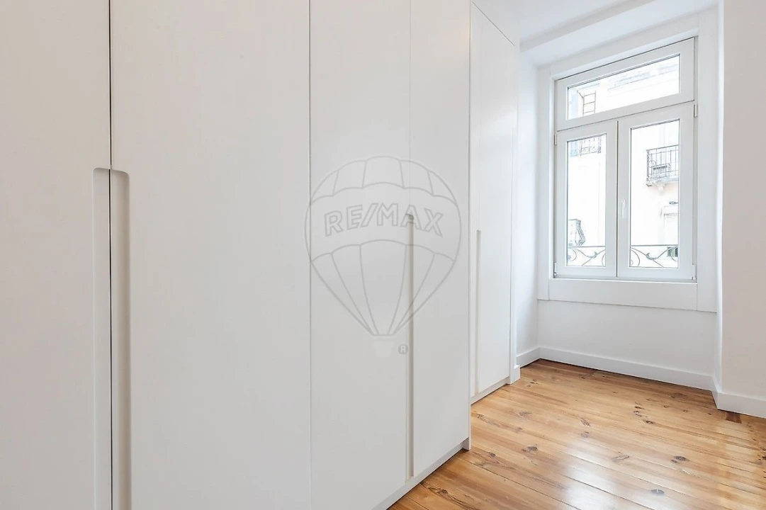 Apartamento T2 para Venda em São Vicente Foto 10