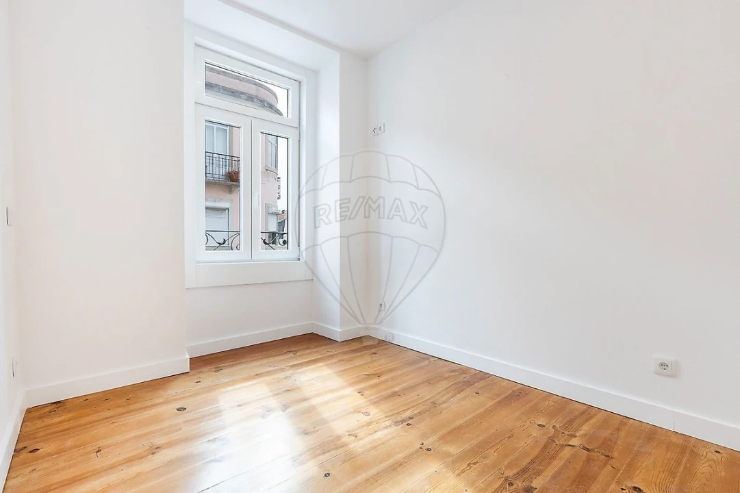 Apartamento T2 para Venda em São Vicente Foto 16