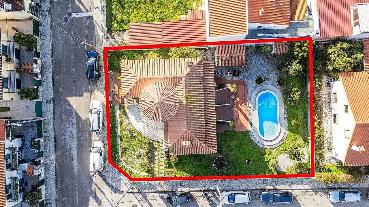 Moradia T5 para Venda em Quinta do Conde Foto 21