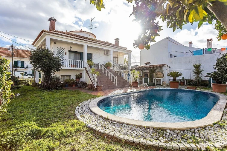 Moradia T5 para Venda em Quinta do Conde Foto 20