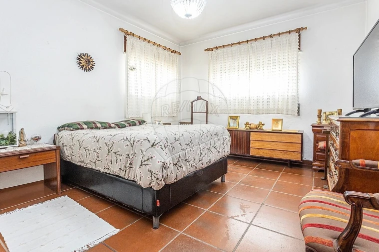 Moradia T5 para Venda em Quinta do Conde Foto 12