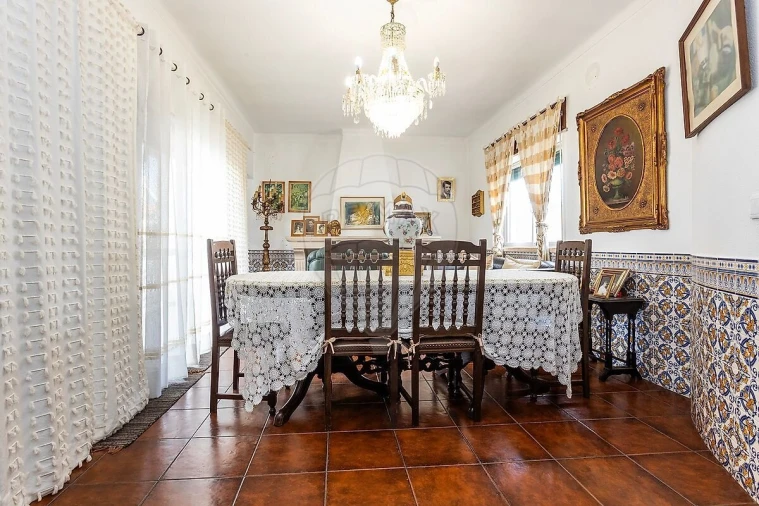 Moradia T5 para Venda em Quinta do Conde Foto 8