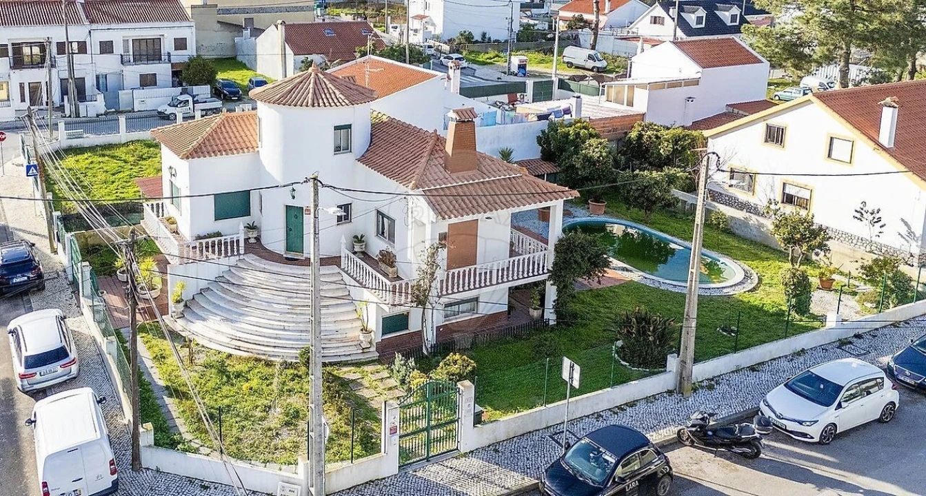 Moradia T5 para Venda em Quinta do Conde Foto 23