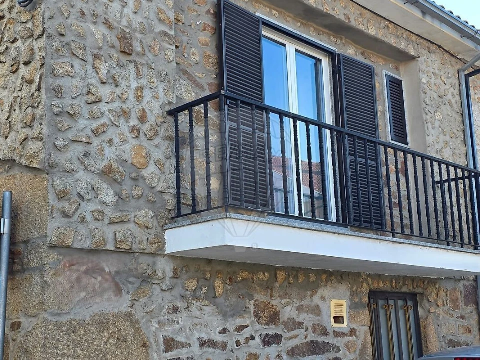 Moradia T4 para Venda em Souto Foto 19