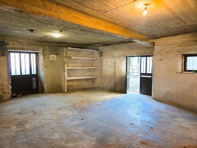 Moradia T4 para Venda em Souto Foto 34