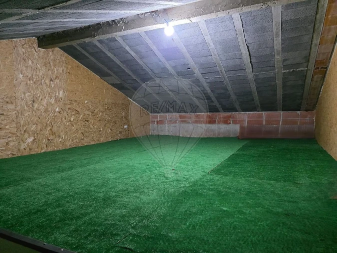 Moradia T4 para Venda em Souto Foto 31