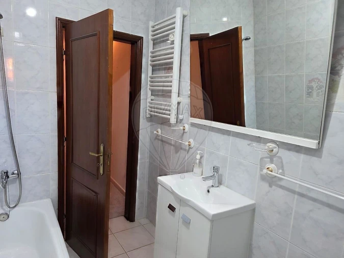 Moradia T4 para Venda em Souto Foto 22