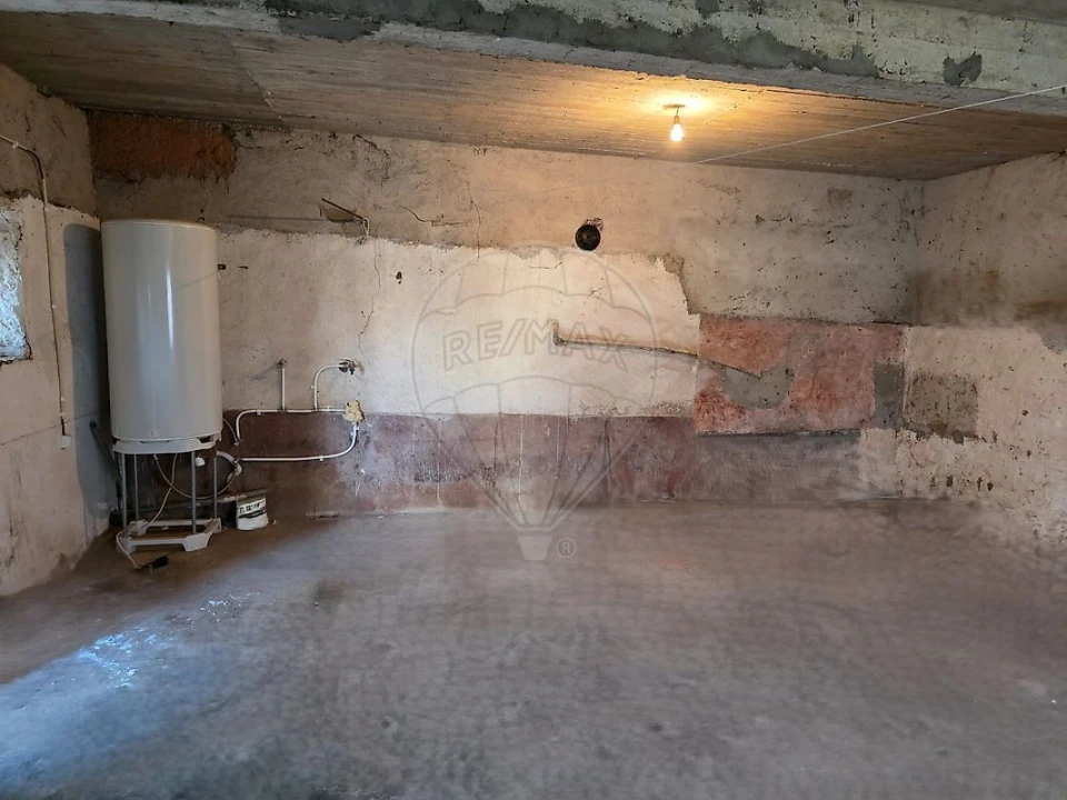 Moradia T4 para Venda em Souto Foto 35