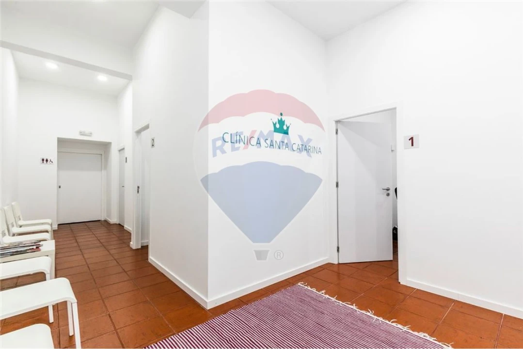 Loja para Venda em Areeiro Foto 2