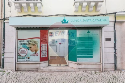 Loja para Venda em Areeiro