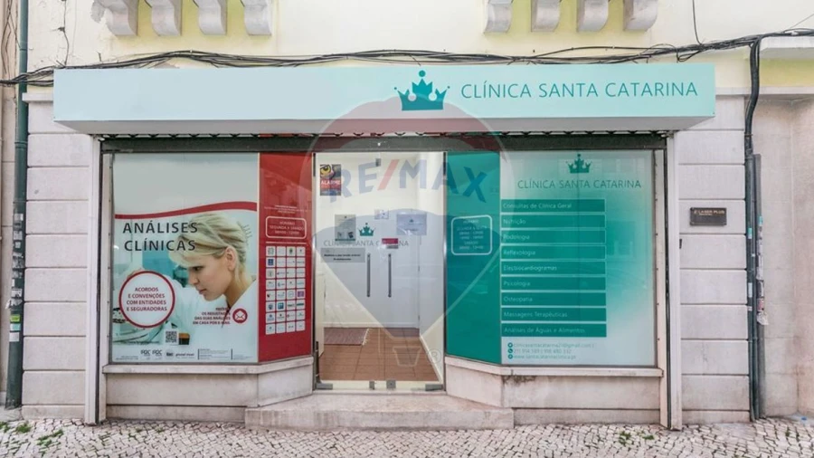 Loja para Venda em Areeiro