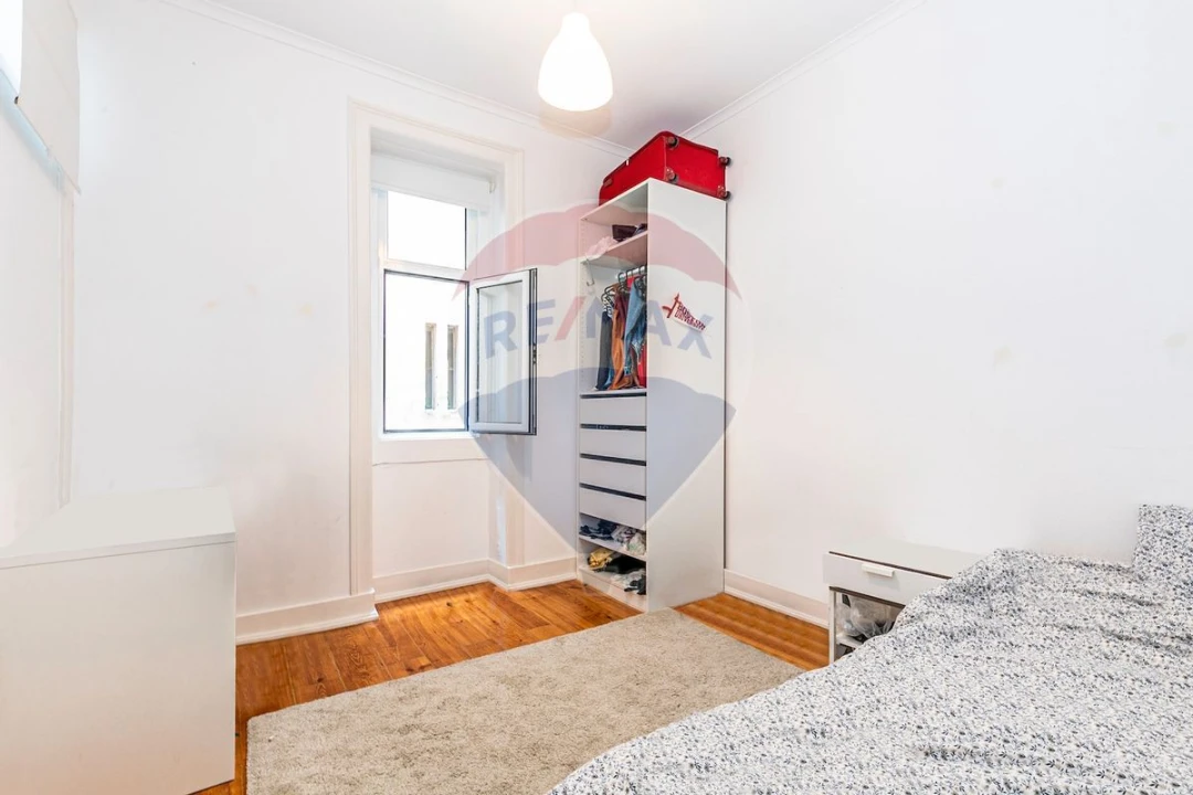 Apartamento T6 para Venda em Penha de França Foto 4