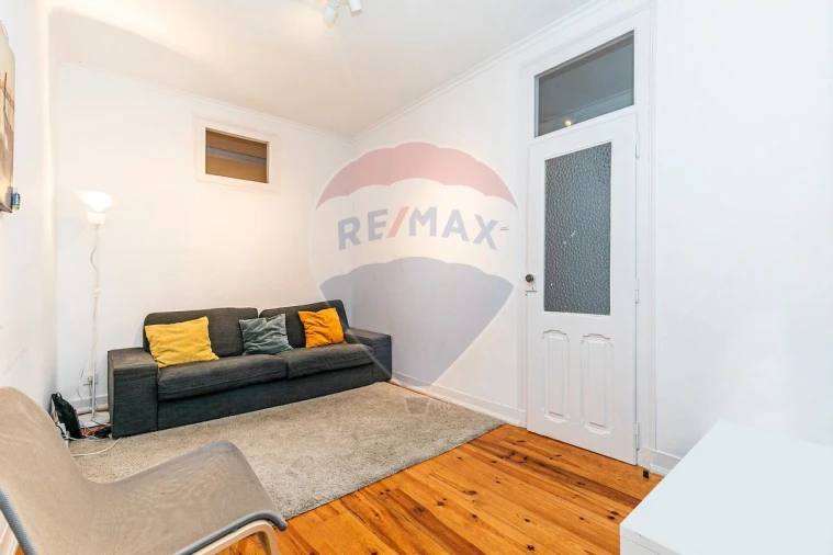 Apartamento T6 para Venda em Penha de França Foto 6