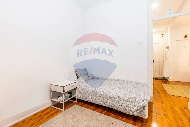 Apartamento T6 para Venda em Penha de França Foto 5