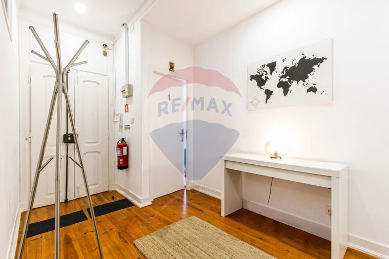 Apartamento T6 para Venda em Penha de França Foto 3