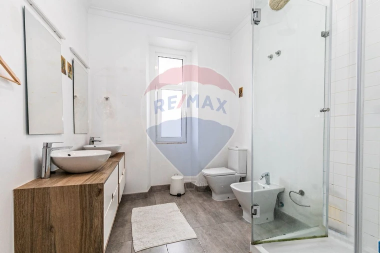 Apartamento T6 para Venda em Penha de França Foto 8