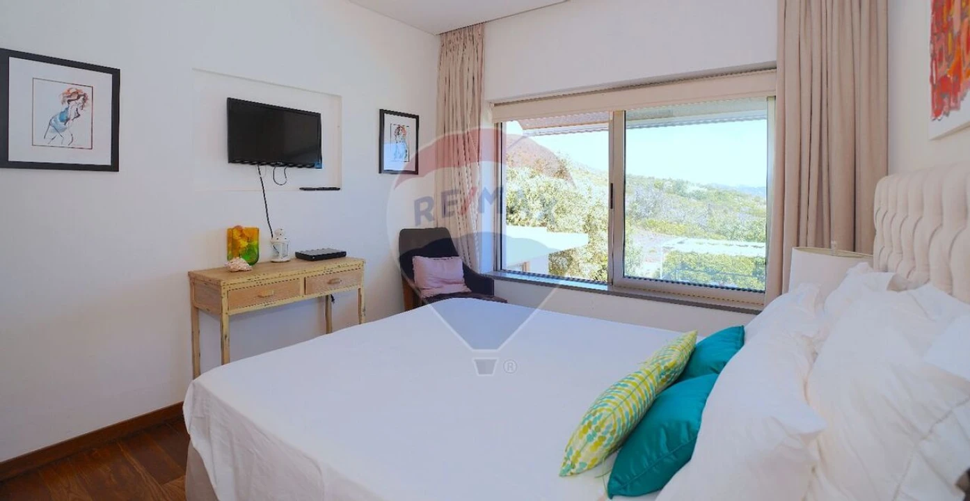 Quinta T4 para Venda em Santa Barbara de Nexe Foto 21