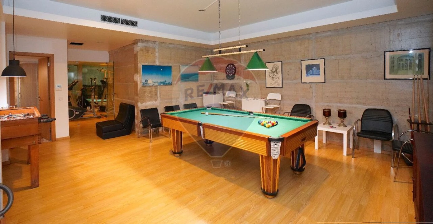 Quinta T4 para Venda em Santa Barbara de Nexe Foto 27