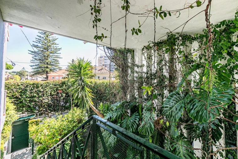 Moradia T5 para Venda em Alvalade Foto 33