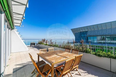 Apartamento T4 para Venda em Marvila