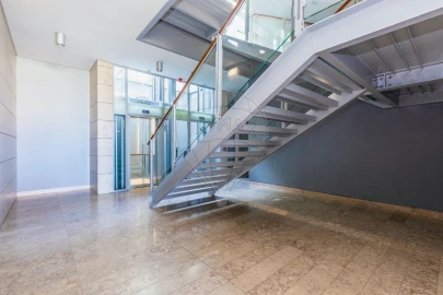Apartamento T4 para Venda em Marvila
