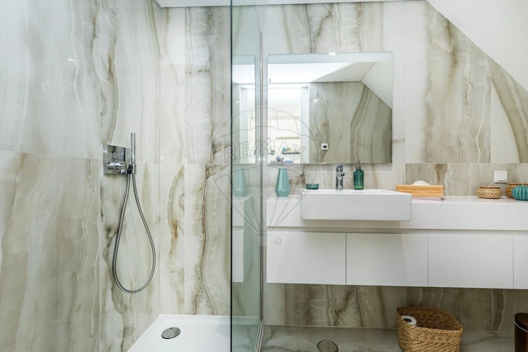 Apartamento T4 para Venda em Marvila Foto 35