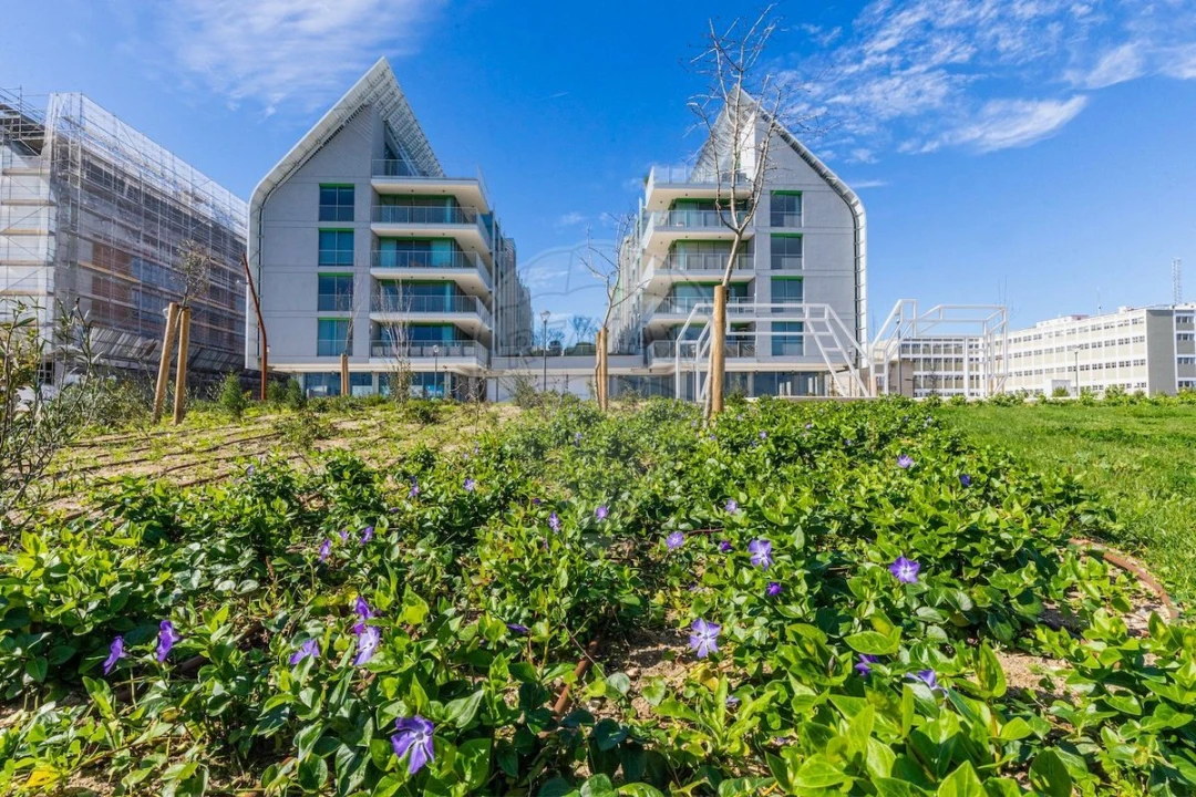 Apartamento T4 para Venda em Marvila Foto 43