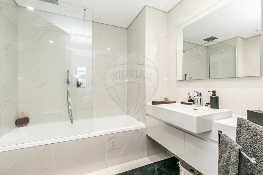 Apartamento T4 para Venda em Marvila Foto 22