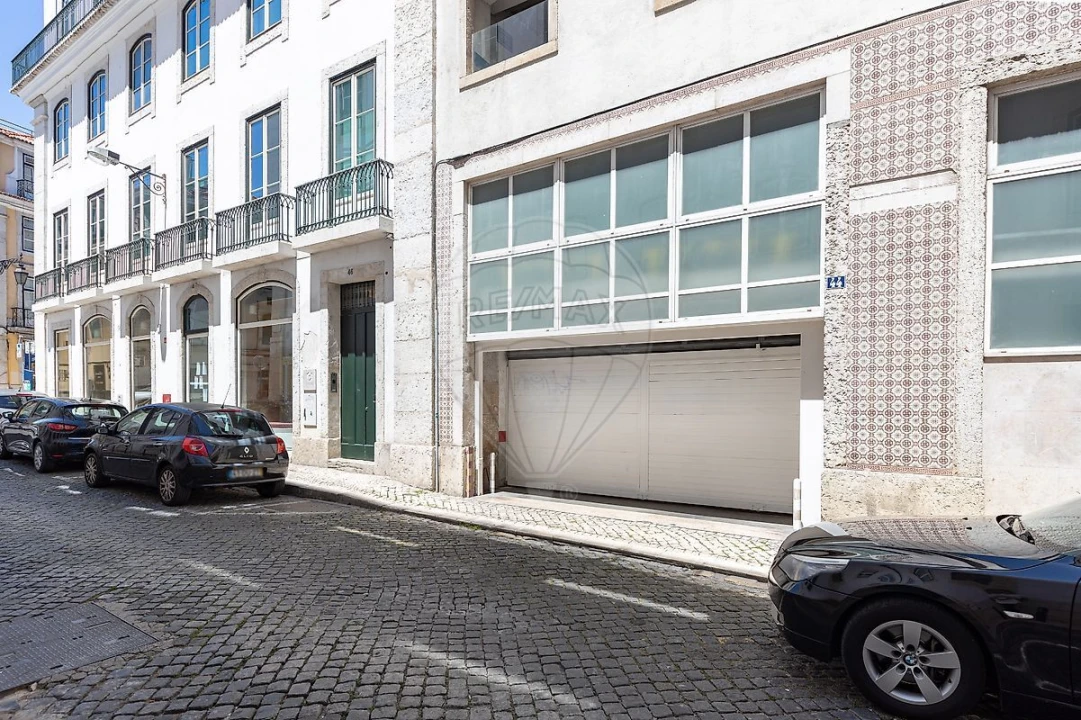 Apartamento T4 para Venda em Misericórdia Foto 40