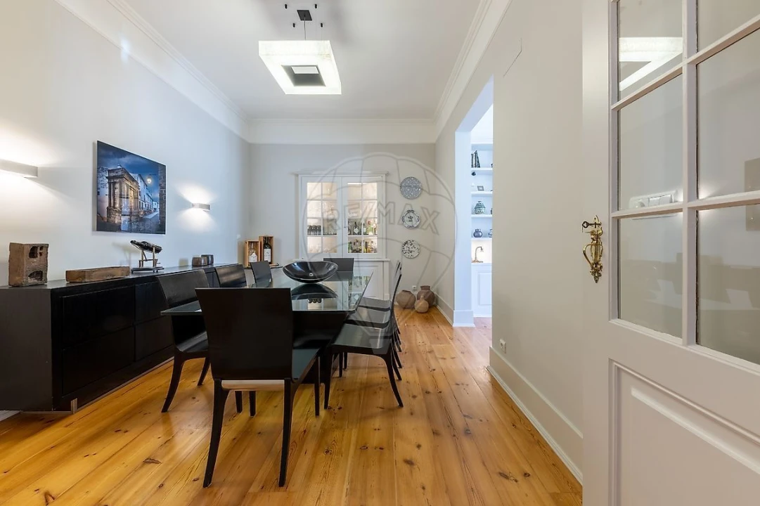 Apartamento T4 para Venda em Misericórdia Foto 8