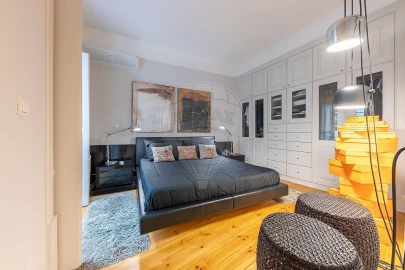 Apartamento T4 para Venda em Misericórdia