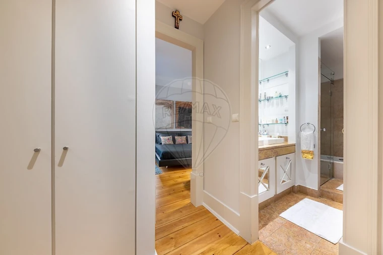 Apartamento T4 para Venda em Misericórdia Foto 30