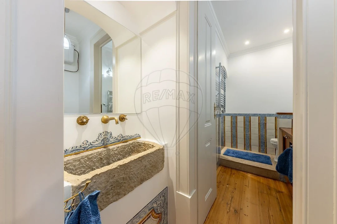 Apartamento T4 para Venda em Misericórdia Foto 26