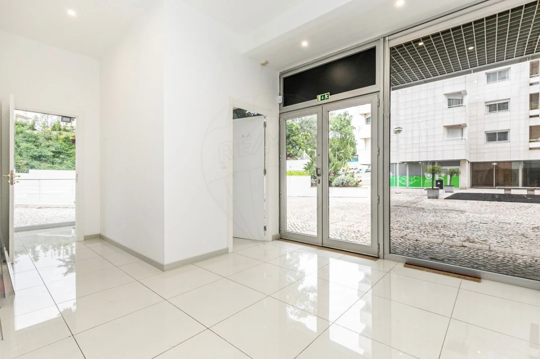 Escritório para Venda em Alvalade Foto 13