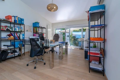 Moradia T6 para Venda em Belém