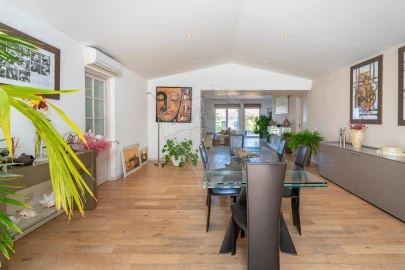 Moradia T6 para Venda em Belém