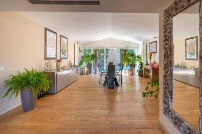 Moradia T6 para Venda em Belém