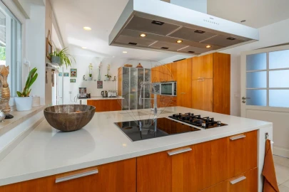 Moradia T6 para Venda em Belém