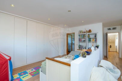 Moradia T6 para Venda em Belém