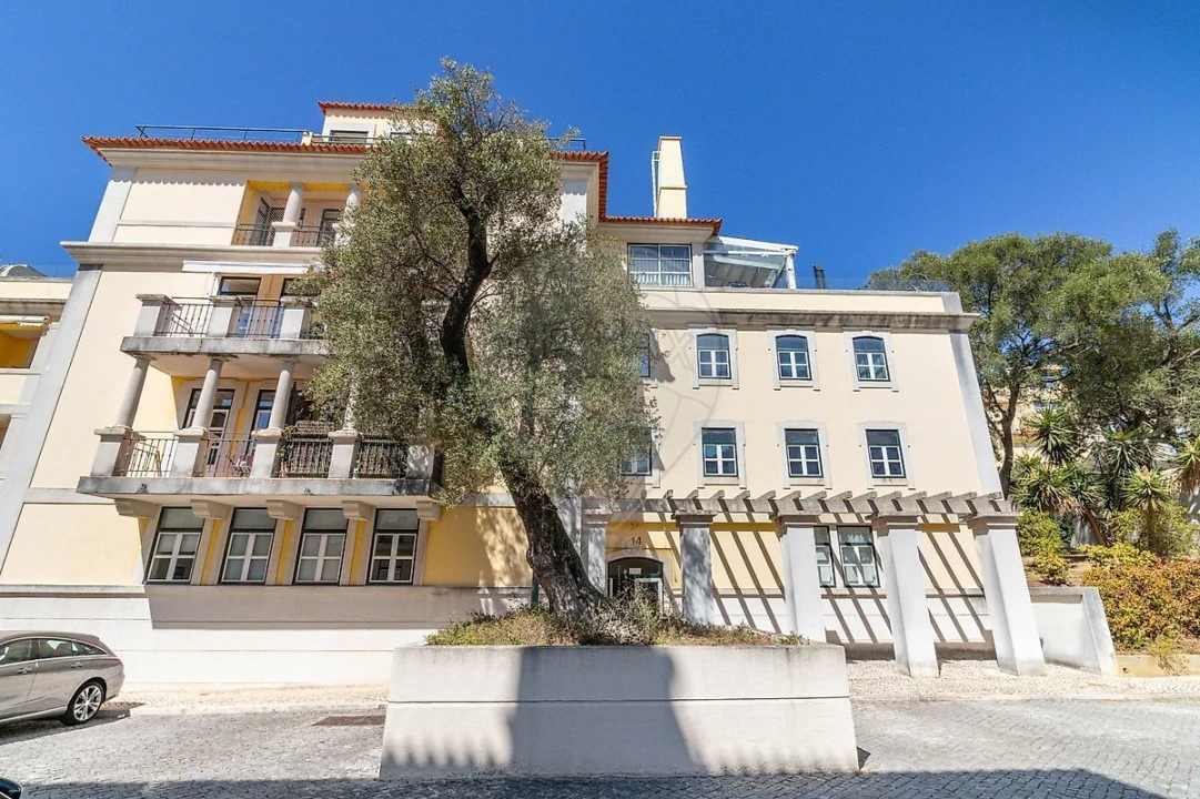 Apartamento T2 para Venda em Alcantara Foto 1