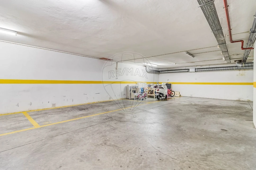 Apartamento T2 para Venda em Alcantara Foto 37