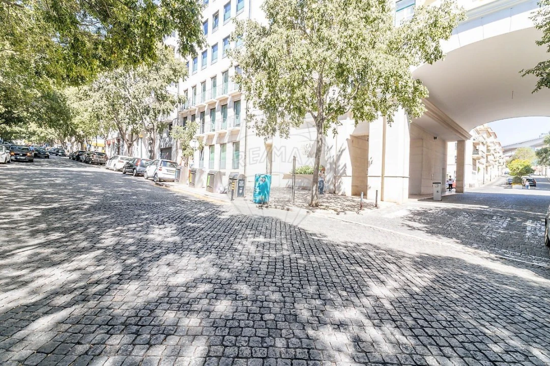 Apartamento T2 para Venda em Alcantara Foto 48