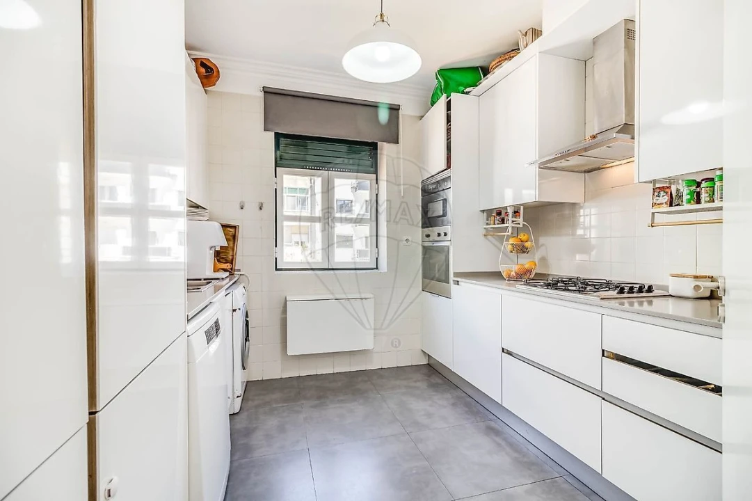 Apartamento T2 para Venda em Alcantara Foto 33