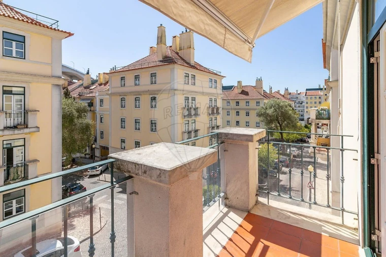 Apartamento T2 para Venda em Alcantara Foto 13