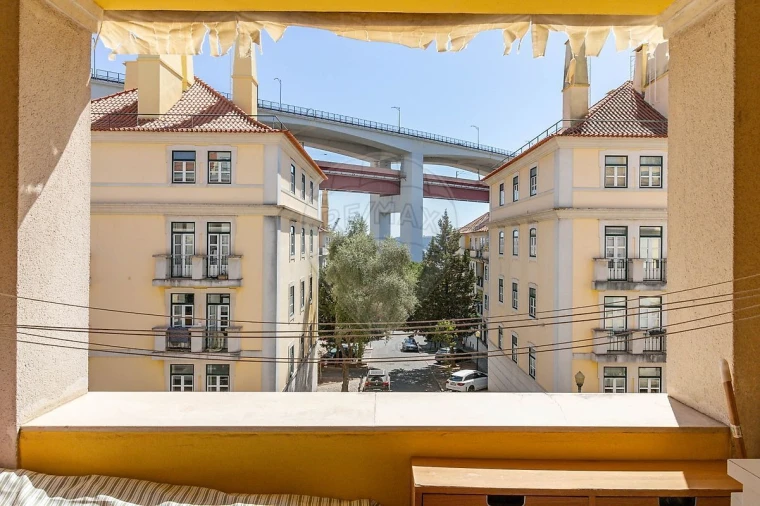 Apartamento T2 para Venda em Alcantara Foto 26