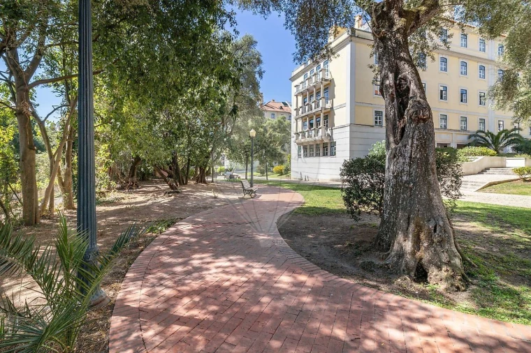 Apartamento T2 para Venda em Alcantara Foto 44