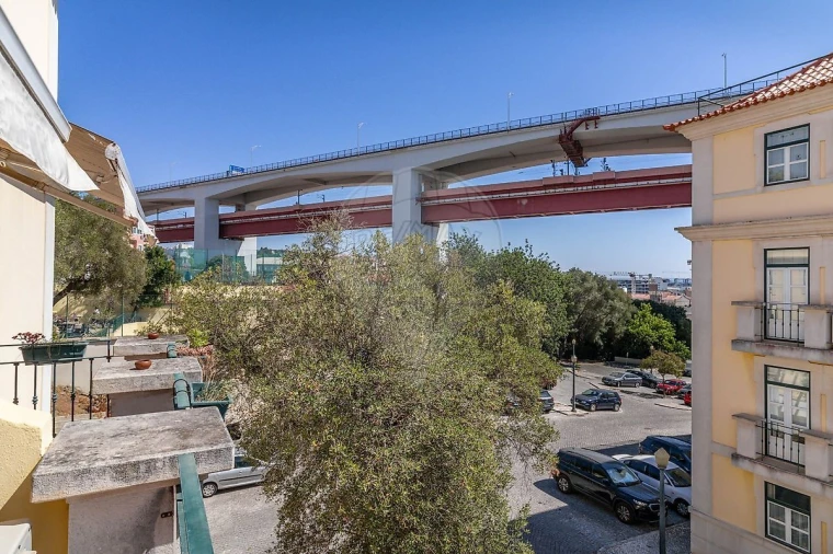 Apartamento T2 para Venda em Alcantara Foto 27