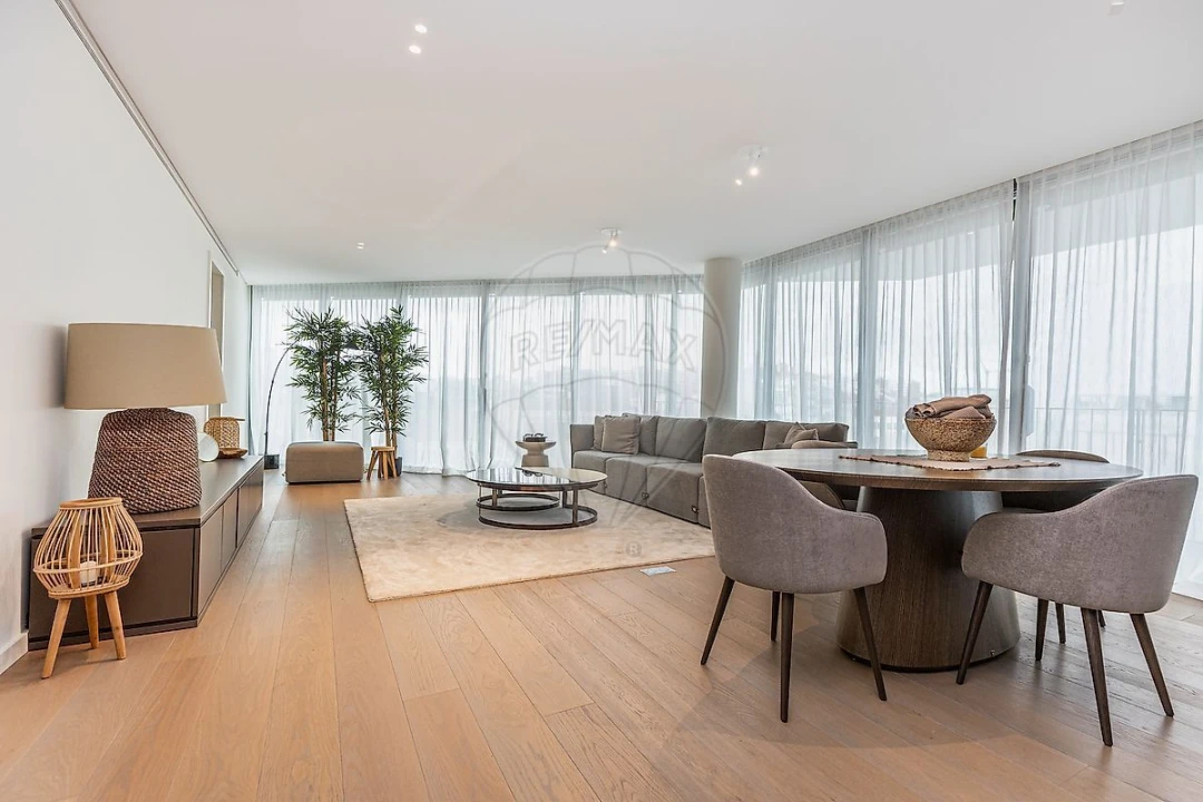 Apartamento T2 para Venda em Marvila Foto 1