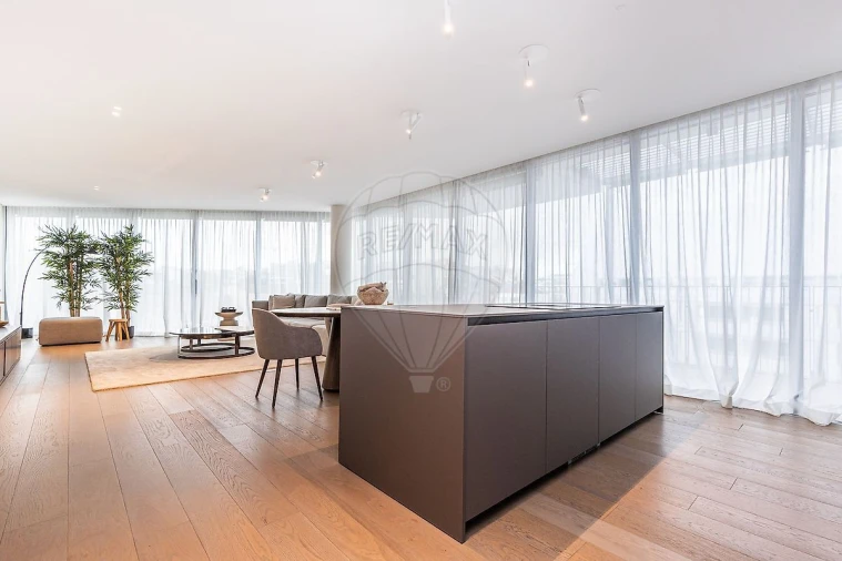 Apartamento T2 para Venda em Marvila Foto 7